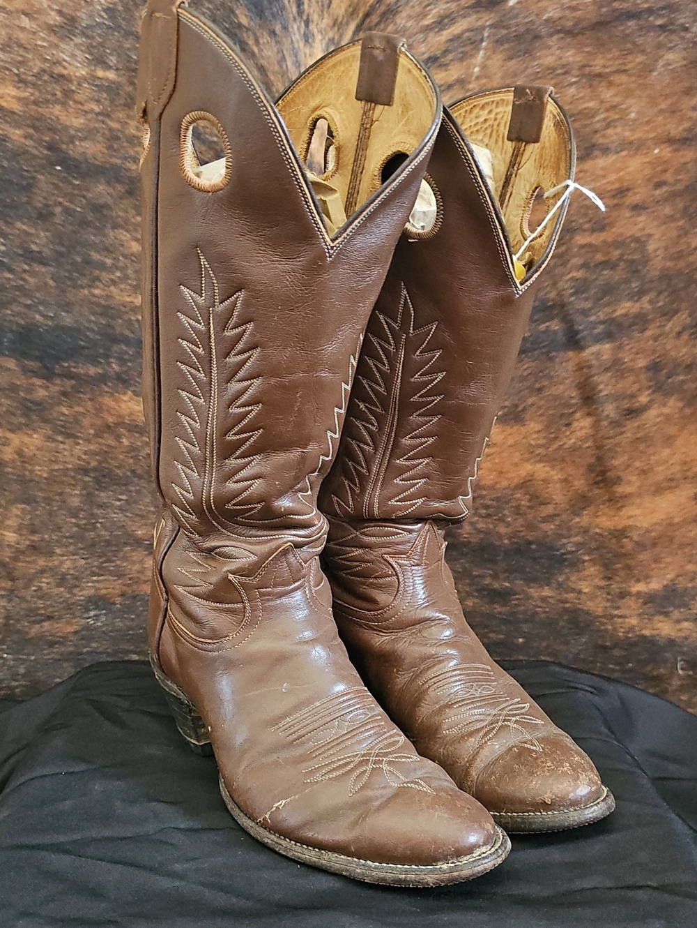Tony Lama Brown Leather Western Pull-On Cowboy Boots